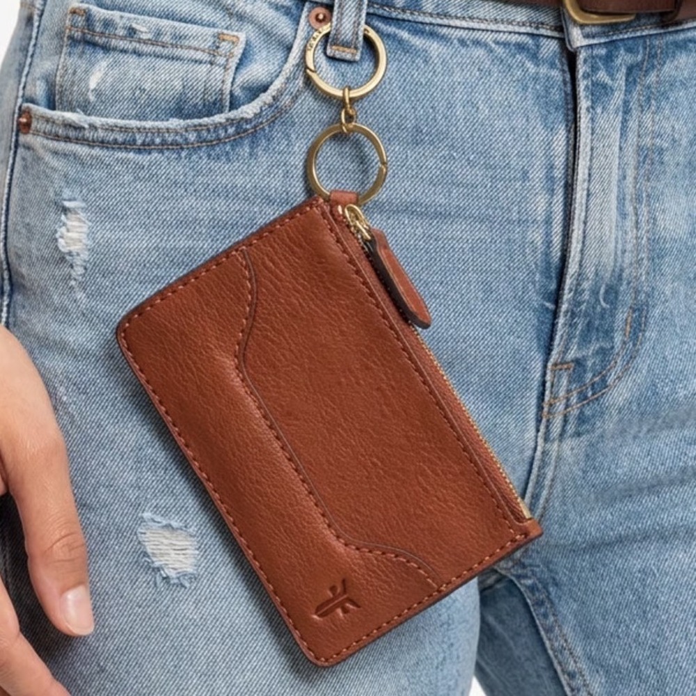 Frye Logan Cognac Brown Leather Zip Card Case Wallet with Key Ring